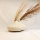 vase_beige_curlyedge3