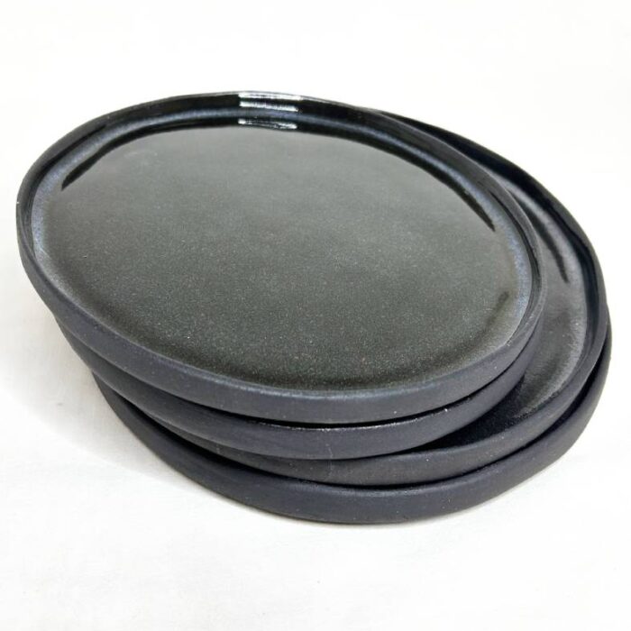 black_plate1 black_plate1