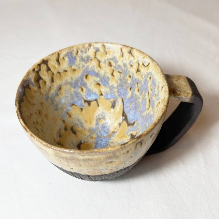 black_mug_blue3 black_mug_blue3