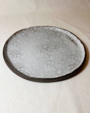 Stoneware Plates Round Shape with Net structure